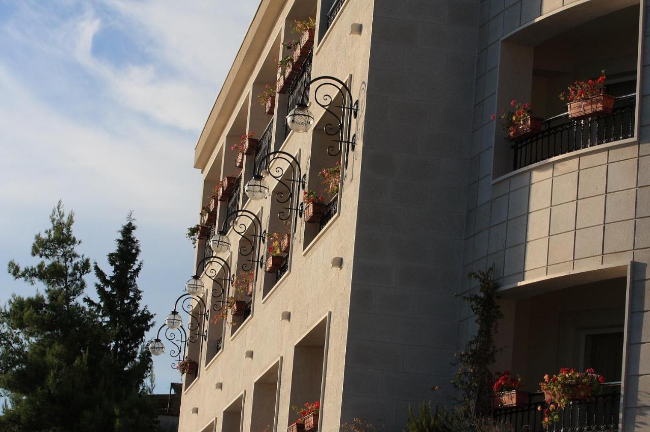 Aparthotel Natalia Podgora Buitenkant foto
